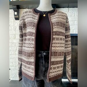 Vintage Cottagecore 100% Wool Zip Up Sweater
